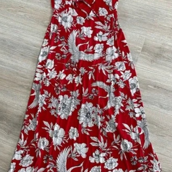 Express Red Dress - Picture 2 of 2